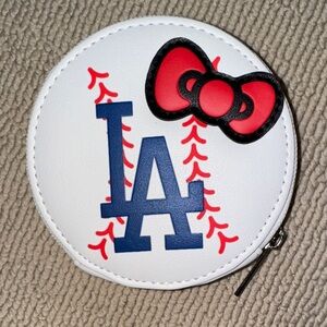 Hello Kitty x Dodgers